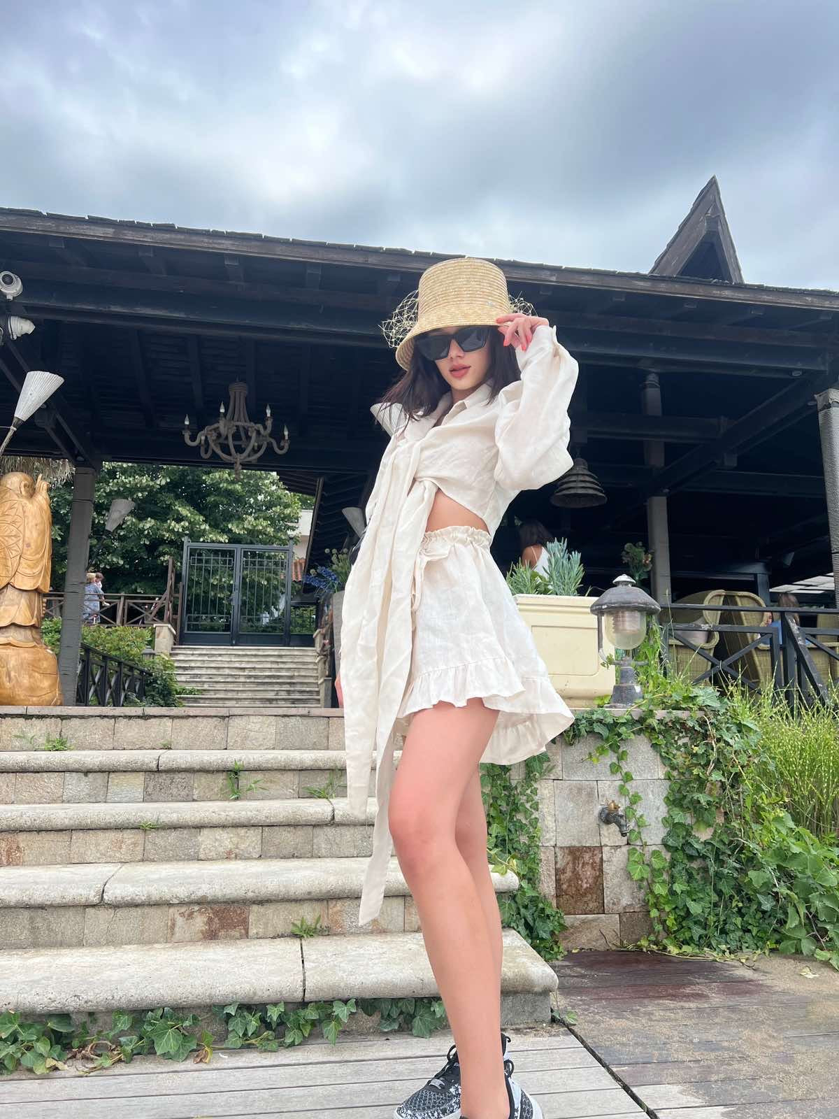 СЕТ ТОП И КЪСИ ПАНТАЛОНКИ BEACH