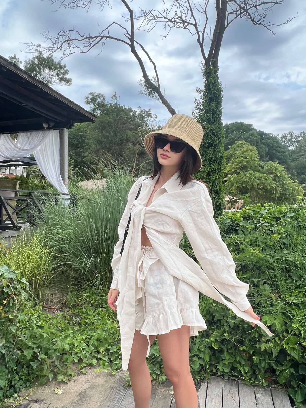 СЕТ ТОП И КЪСИ ПАНТАЛОНКИ BEACH